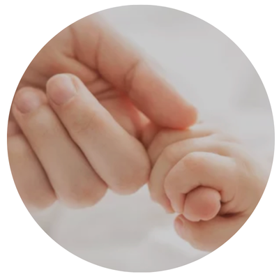 le réflexe d'agrippement / grasping